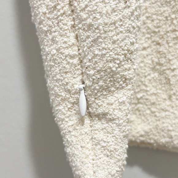 PIU BELLE Ivory Gray Stripe Textured Wool Blend Pillow Cover Portugal 21” X 21” - Picture 3 of 6